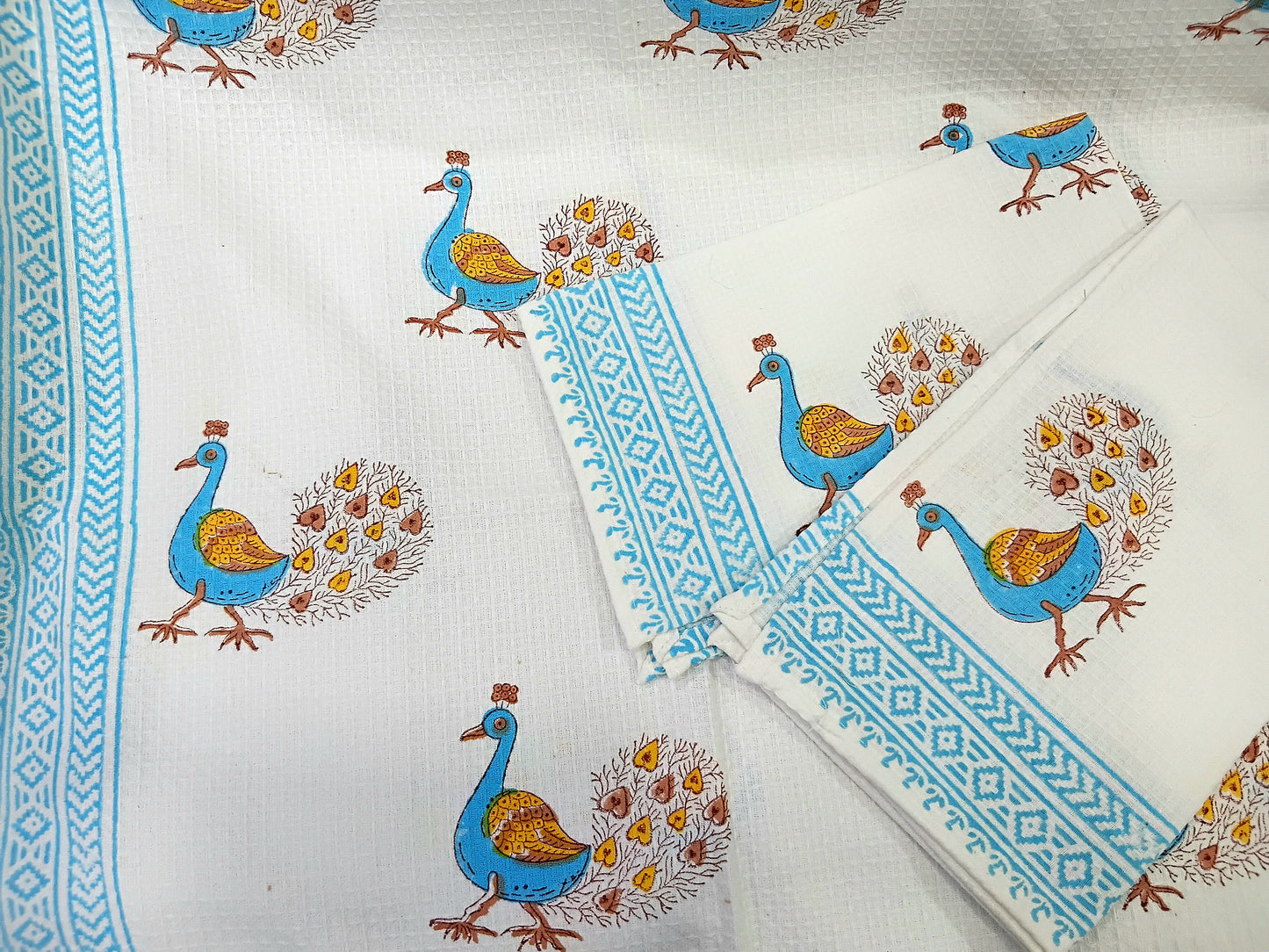 Handblock Printed Waffle Weave Cotton Towel Set(1 Bath, 2 Hand)