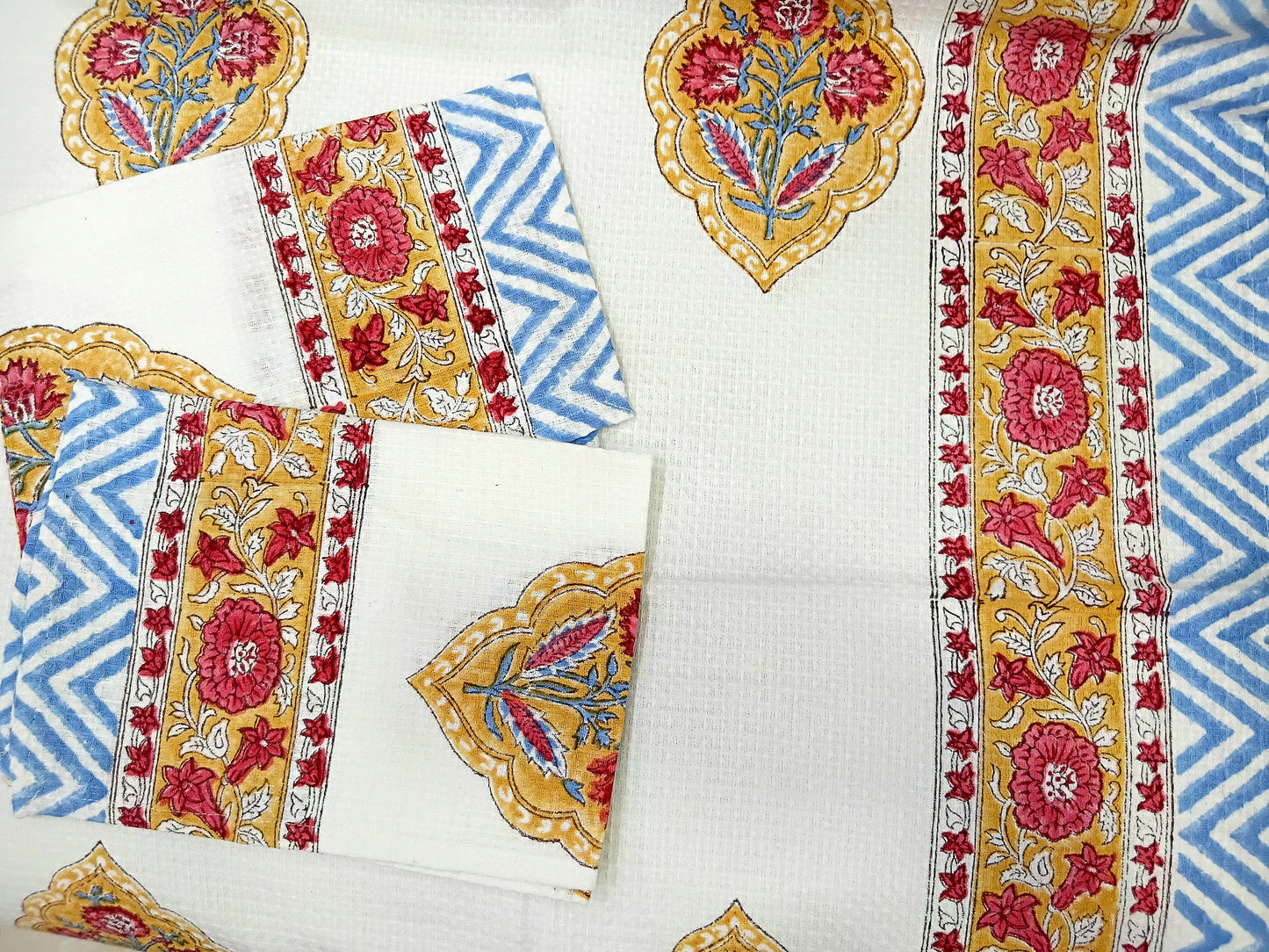Handblock Printed Waffle Weave Cotton Towel Set(1 Bath, 2 Hand)