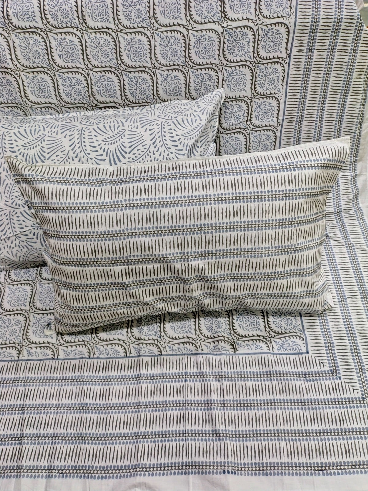 Cotton Handblock bedsheet - Hastkala - King Size